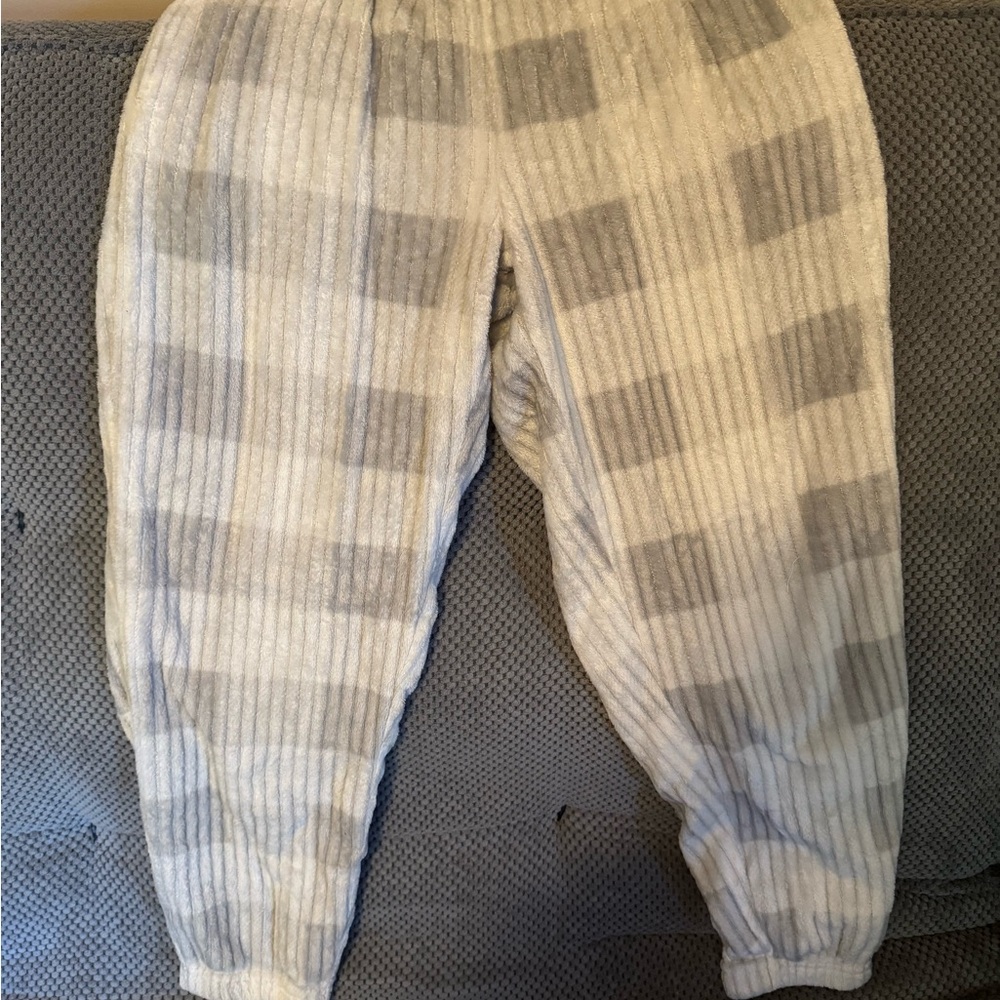 Elegant Gray Checkered Pajama Pants